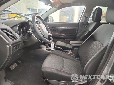 Zdjęcie 7 z 14 samochodu: 2026 MITSUBISHI OUTLANDER SPORT LE AWD VIN:JA4ARUAU2TU020647 - miniatura