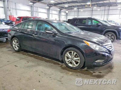Czwarte zdjęcie samochodu z boku: 2011 HYUNDAI SONATA LIMITED VIN:5NPEC4AC9BH125565 - miniatura