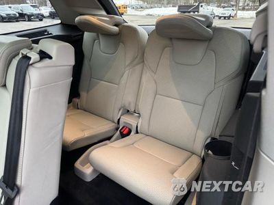 Zdjęcie 7 z 14 samochodu: 2016 VOLVO XC90 T8 VIN:YV4BC0PL9G1048520 - miniatura