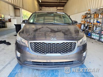 Piąte zdjęcie samochodu w środku: 2018 KIA SEDONA SX VIN:KNDMC5C19J6377158 - miniatura