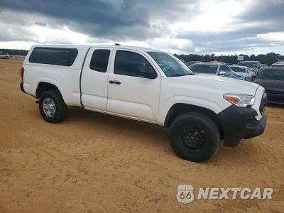 Czwarte zdjęcie samochodu z boku: 2023 TOYOTA TACOMA SR VIN:3TYRX5GN2PT089020 - miniatura