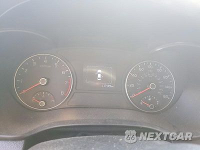 Zdjęcie 9 z 12 samochodu: 2018 KIA OPTIMA EX VIN:5XXGU4L30JG180337 - miniatura