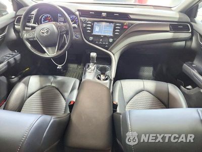 Zdjęcie 8 z 12 samochodu: 2020 TOYOTA CAMRY SE VIN:4T1M11AK8LU869720 - miniatura