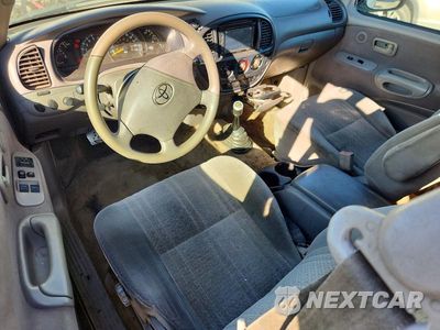 Zdjęcie 8 z 12 samochodu: 2003 TOYOTA TUNDRA SR5 VIN:5TBRN34193S421691 - miniatura