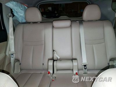 Zdjęcie 10 z 13 samochodu: 2017 NISSAN ROGUE SL VIN:5N1AT2MV1HC752342 - miniatura