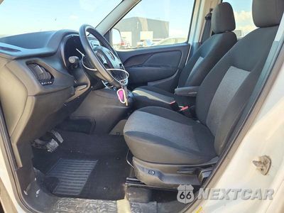 Zdjęcie 7 z 12 samochodu: 2018 RAM PROMASTER CITY SLT VIN:ZFBERFBB3J6K13491 - miniatura