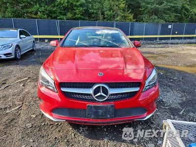 Piąte zdjęcie samochodu w środku: 2019 MERCEDES-BENZ CLA 250 4MATIC VIN:WDDSJ4GB1KN721637 - miniatura