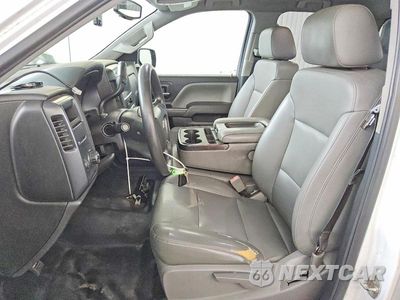 Zdjęcie 7 z 12 samochodu: 2019 CHEVROLET SILVERADO LD C1500 VIN:2GCRCNECXK1128137 - miniatura