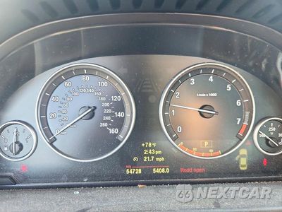 Zdjęcie 9 z 12 samochodu: 2011 BMW 550 XI VIN:WBAFU9C50BC783765 - miniatura