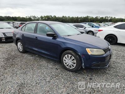 Czwarte zdjęcie samochodu z boku: 2013 VOLKSWAGEN JETTA BASE VIN:3VW2K7AJ5DM424891 - miniatura