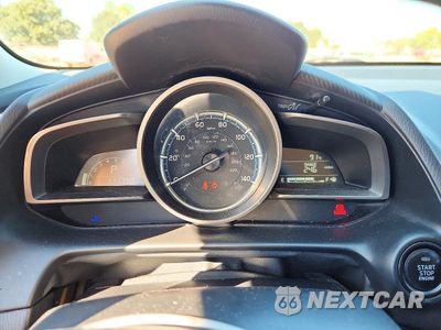 Zdjęcie 9 z 12 samochodu: 2019 TOYOTA YARIS LE VIN:3MYDLBYVXKY509849 - miniatura