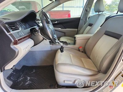 Zdjęcie 7 z 12 samochodu: 2014 TOYOTA CAMRY XLE VIN:4T4BF1FK3ER419340 - miniatura