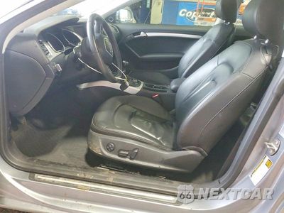 Zdjęcie 7 z 12 samochodu: 2011 AUDI A5 PREMIUM PLUS VIN:WAURFAFR3BA025700 - miniatura