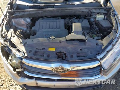 Zdjęcie 12 z 13 samochodu: 2015 TOYOTA HIGHLANDER LIMITED PLATINUM VIN:5TDDKRFH5FS143271 - miniatura
