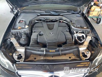 Zdjęcie 11 z 13 samochodu: 2017 MERCEDES-BENZ E 400 4MATIC VIN:WDDZH6GB8HA136298 - miniatura
