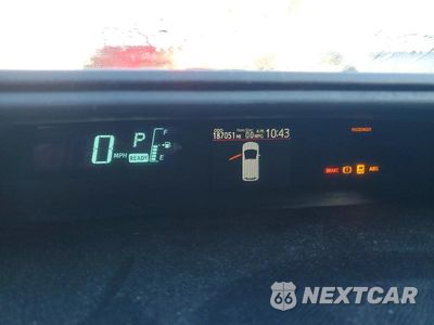 Zdjęcie 9 z 14 samochodu: 2014 TOYOTA PRIUS C THREE VIN:JTDKDTB34E1067546 - miniatura