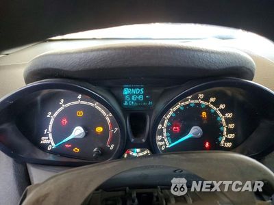 Zdjęcie 9 z 13 samochodu: 2014 FORD FIESTA S VIN:3FADP4AJ1EM183155 - miniatura