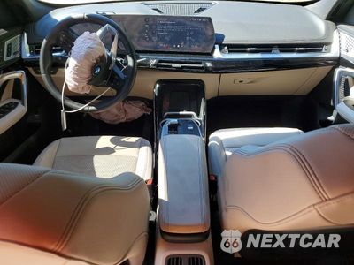 Zdjęcie 8 z 13 samochodu: 2025 BMW X1 XDRIVE28I VIN:WBX73EF01S5319118 - miniatura