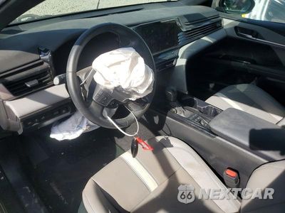 Zdjęcie 8 z 13 samochodu: 2025 TOYOTA CAMRY SE VIN:4T1DBADKXSU537592 - miniatura