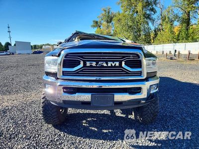 Piąte zdjęcie samochodu w środku: 2018 RAM 2500 LONGHORN VIN:3C6UR5GLXJG286349 - miniatura
