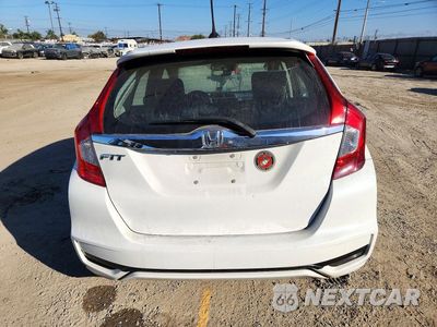Zdjęcie 6 z 13 samochodu: 2018 HONDA FIT EX VIN:3HGGK5H81JM713151 - miniatura