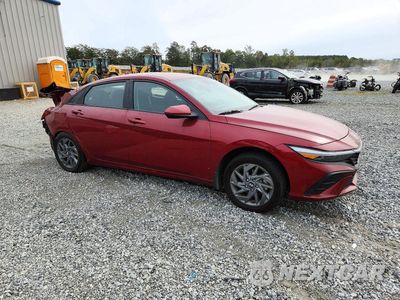 Czwarte zdjęcie samochodu z boku: 2024 HYUNDAI ELANTRA SEL VIN:KMHLM4DG5RU773841 - miniatura
