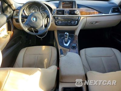 Zdjęcie 8 z 12 samochodu: 2017 BMW 320 XI VIN:WBA8E5G32HNU43375 - miniatura