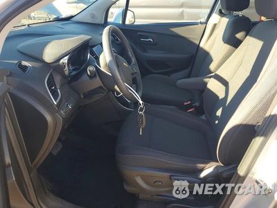 Zdjęcie 7 z 13 samochodu: 2020 CHEVROLET TRAX LS VIN:3GNCJKSB6LL129248 - miniatura