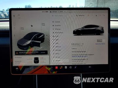 Zdjęcie 9 z 13 samochodu: 2026 TESLA MODEL Y VIN:7SAYGDED1TF400899 - miniatura