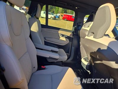 Zdjęcie 11 z 14 samochodu: 2026 VOLVO XC90 PLUS VIN:YV4062JE1T1522913 - miniatura