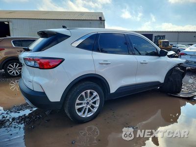Trzecie zdjęcie samochodu z tyłu: 2022 FORD ESCAPE SE VIN:1FMCU9G64NUA84321 - miniatura
