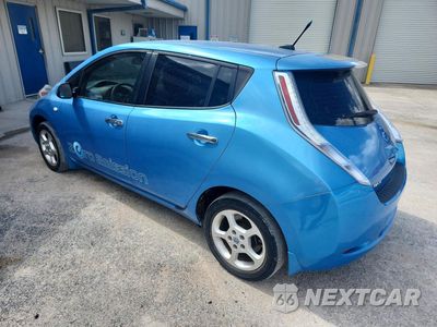 Drugie zdjęcie samochodu z przodu: 2011 NISSAN LEAF SV VIN:JN1AZ0CP7BT005767 - miniatura