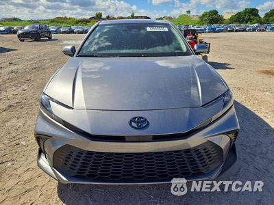 Piąte zdjęcie samochodu w środku: 2025 TOYOTA CAMRY SE VIN:4T1DAACK6SU572019 - miniatura