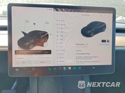 Zdjęcie 9 z 12 samochodu: 2023 TESLA MODEL Y VIN:7SAYGDEE8PA113880 - miniatura