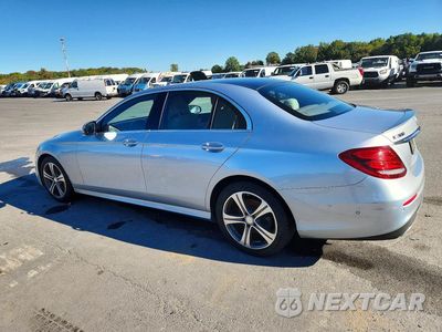 Drugie zdjęcie samochodu z przodu: 2017 MERCEDES-BENZ E 300 4MATIC VIN:WDDZF4KBXHA110271 - miniatura