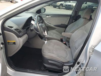 Zdjęcie 7 z 12 samochodu: 2013 HYUNDAI ACCENT GLS VIN:KMHCT4AE7DU521460 - miniatura