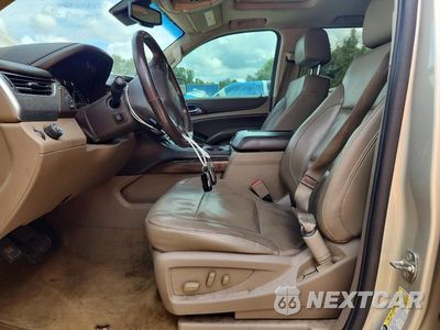 Zdjęcie 7 z 13 samochodu: 2016 CHEVROLET TAHOE C1500 LT VIN:1GNSCBKC3GR321496 - miniatura