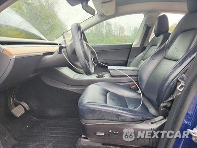 Zdjęcie 7 z 12 samochodu: 2021 TESLA MODEL Y VIN:5YJYGDEE3MF071369 - miniatura