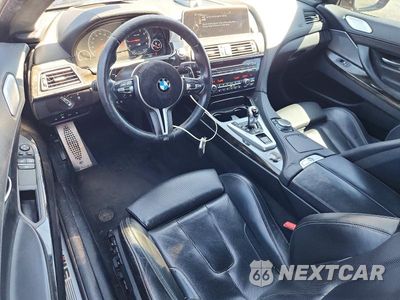 Zdjęcie 8 z 12 samochodu: 2016 BMW M6 VIN:WBS6J9C59GD934561 - miniatura
