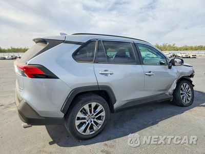 Trzecie zdjęcie samochodu z tyłu: 2019 TOYOTA RAV4 LIMITED VIN:2T3N1RFV1KW070406 - miniatura