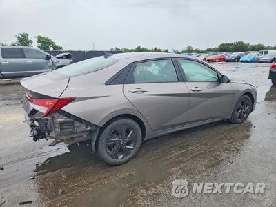 Trzecie zdjęcie samochodu z tyłu: 2021 HYUNDAI ELANTRA SEL VIN:KMHLM4AG3MU176328 - miniatura