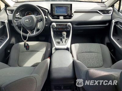 Zdjęcie 8 z 13 samochodu: 2021 TOYOTA RAV4 XLE VIN:2T3P1RFVXMW218256 - miniatura