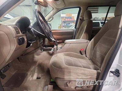 Zdjęcie 7 z 13 samochodu: 2003 FORD EXPLORER XLT VIN:1FMZU73K73ZB26207 - miniatura
