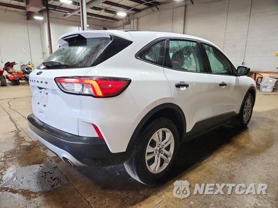 Trzecie zdjęcie samochodu z tyłu: 2022 FORD ESCAPE S VIN:1FMCU0F65NUA62504 - miniatura