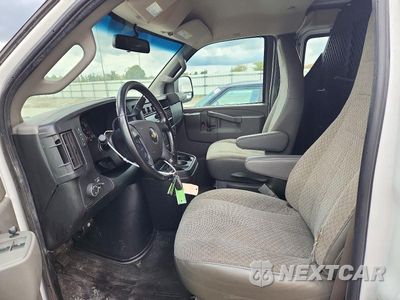 Zdjęcie 7 z 12 samochodu: 2021 CHEVROLET EXPRESS G3500 VIN:1GCZGGF75M1145521 - miniatura