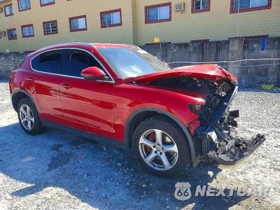 Czwarte zdjęcie samochodu z boku: 2018 ALFA ROMEO STELVIO VIN:ZASFAKAN3J7B81138 - miniatura