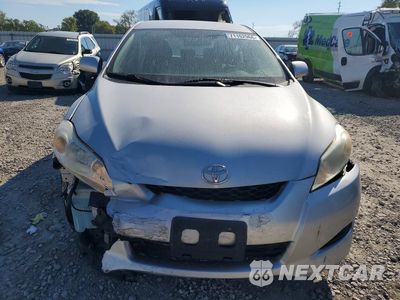 Piąte zdjęcie samochodu w środku: 2010 TOYOTA MATRIX BASE VIN:2T1KU4EE7AC502200 - miniatura