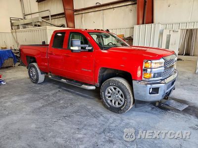 Czwarte zdjęcie samochodu z boku: 2019 CHEVROLET SILVERADO K2500 HEAVY DUTY LT VIN:2GC2KSEG5K1219340 - miniatura