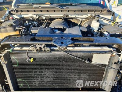 Zdjęcie 11 z 13 samochodu: 2018 CHEVROLET SILVERADO K1500 LT VIN:3GCUKREC9JG552306 - miniatura