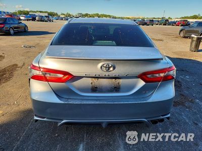 Zdjęcie 6 z 12 samochodu: 2018 TOYOTA CAMRY SE VIN:4T1B11HK8JU040723 - miniatura